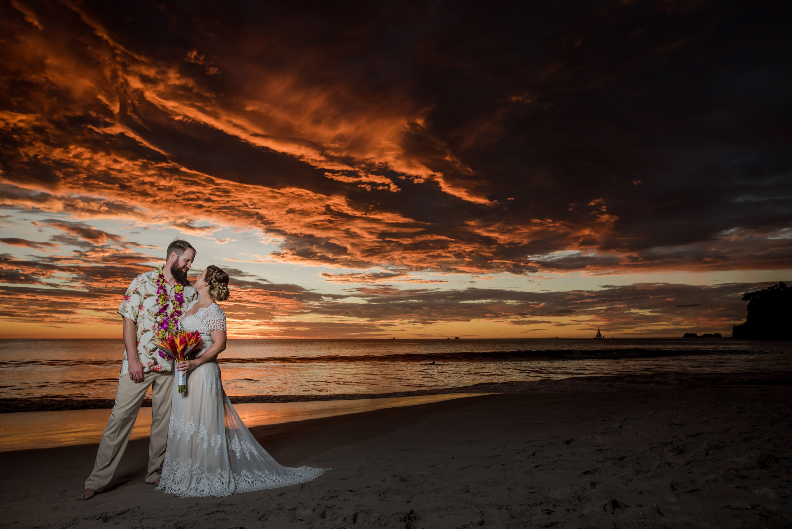 Dream Costa Rican destination wedding at Margaritaville Beach Resort in Flamingo Bay