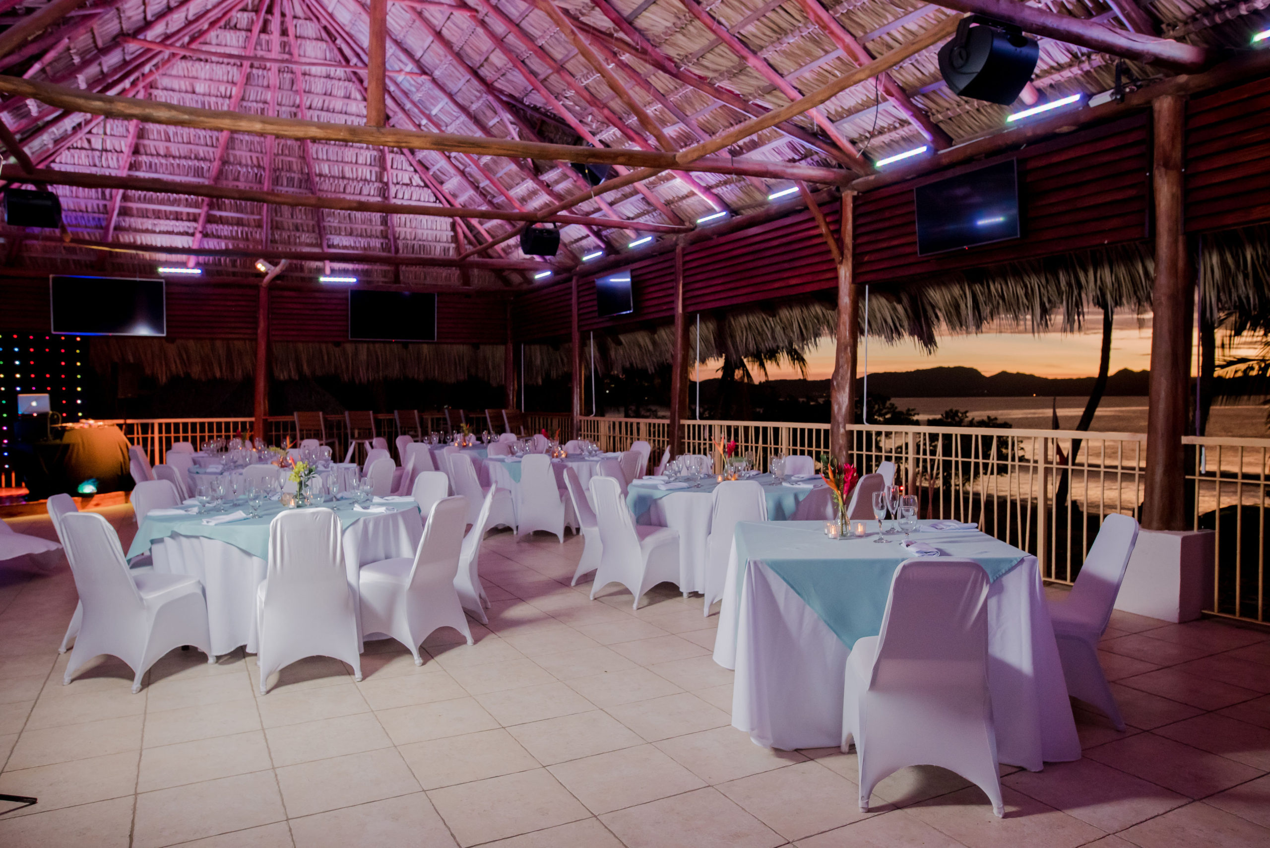 Dream destination wedding at Margaritaville Beach Resort in Costa Rica